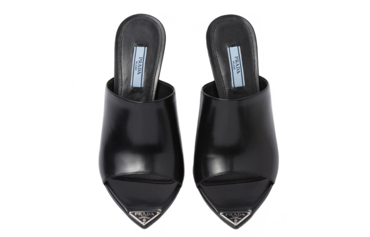 Lookbook (W) Prada Hoge Hakken Sandalen ''Zwart Lakleer'' 1XX638_055_F0002_F_075