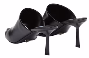 Shop (W) Sandales à Talons Prada ''Cuir Verni Noir'' 1XX638_055_F0002_F_075