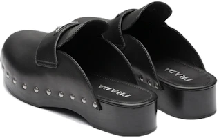 Shop PRADA 普拉達 皮革木屐平底鞋 女款 黑色