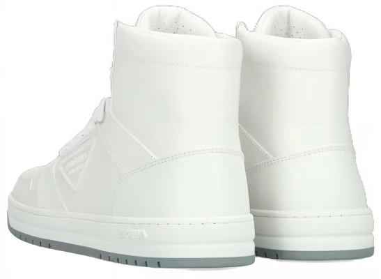 (W) Prada Leren Hoge Sneakers met Logo ''Witte Mode'' 1T791M_3LJ6_F097W Lookbook (W) Prada Leren Hoge Sneakers met Logo ''Witte Mode'' 1T791M_3LJ6_F097W