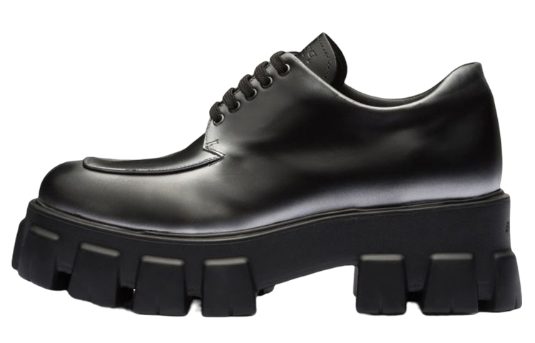 Buy PRADA 皮革繫帶低幫厚底鞋 女款 黑色