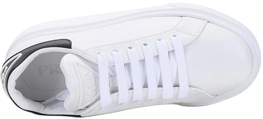 (W) Prada Leren Lage Sneakers ''Wit Zwarte Achterkant'' 1E452M_3AVF_F0964_F_045 Purchase (W) Prada Leren Lage Sneakers ''Wit Zwarte Achterkant'' 1E452M_3AVF_F0964_F_045