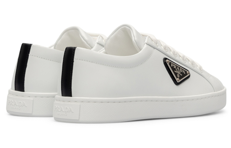 (W) Prada Logo Brushed Sneakers 'White' 圖 4