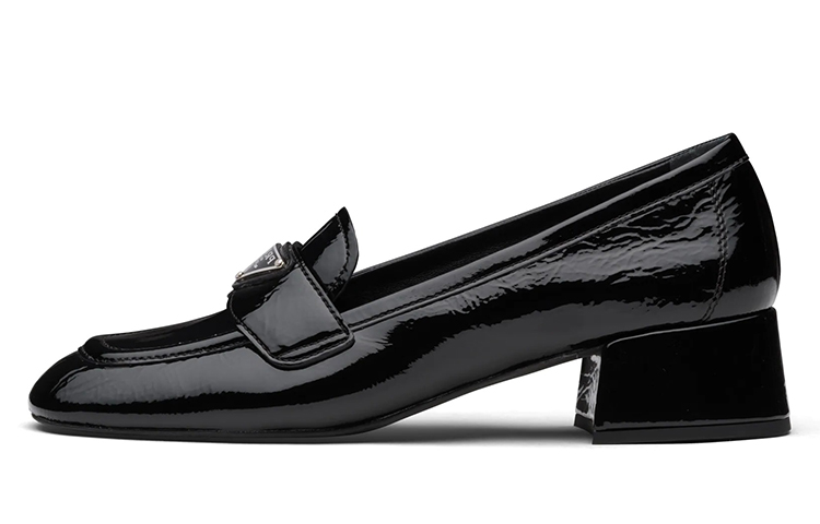 Buy (W) 프라다 삼각로고 블랙 에나멜 슈즈 1D583M_H27_F0002_F_035