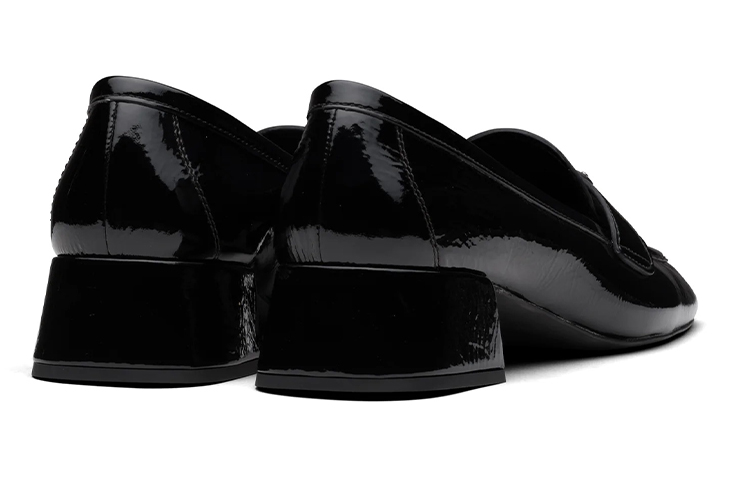 Purchase (W) 프라다 삼각로고 블랙 에나멜 슈즈 1D583M_H27_F0002_F_035