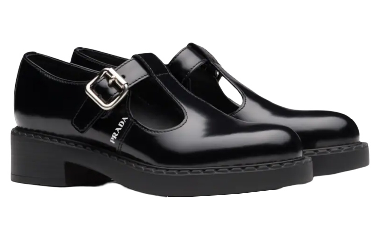 Lookbook PRADA 普拉達 亮面皮革T字繫帶平底樂福鞋 女款 黑色