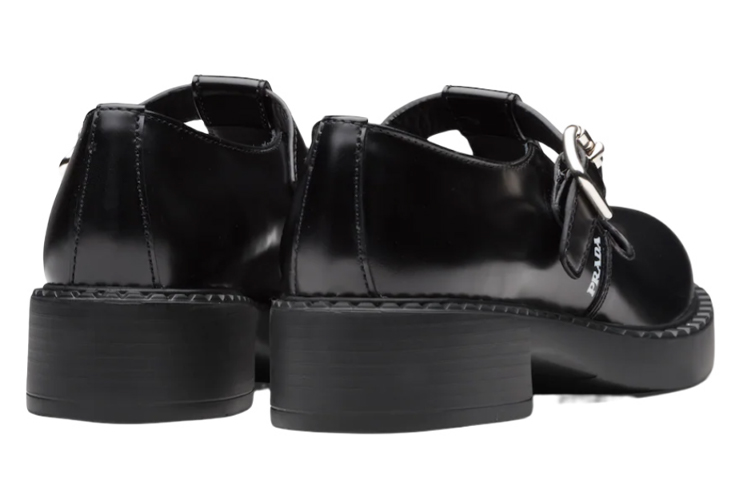 Purchase PRADA 普拉達 亮面皮革T字繫帶平底樂福鞋 女款 黑色