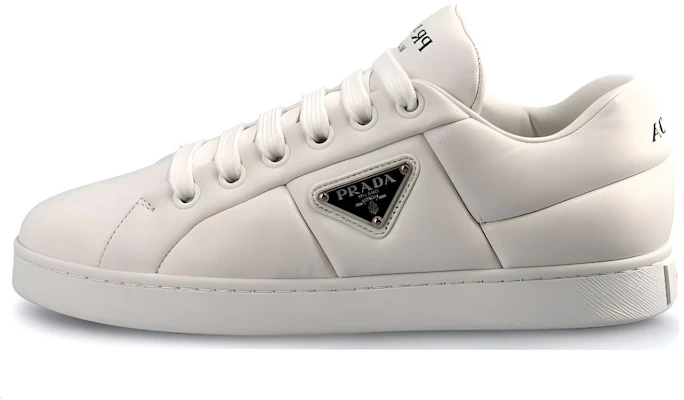 (W) 普拉达白色绗缝小牛皮运动鞋 1E204N_2DL8_F0009 Buy (W) 普拉达白色绗缝小牛皮运动鞋 1E204N_2DL8_F0009