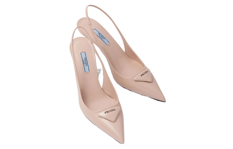 Shop (W) Prada Tacchi Slingback in Pelle Spazzolata con Logo Patch ''Rosa'' 1I901M_055_F0236_F_075