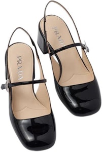 PRADA 亮面皮革 時尚徽章 粗跟 高筒鞋 女款 黑色 Shop PRADA 亮面皮革 時尚徽章 粗跟 高筒鞋 女款 黑色