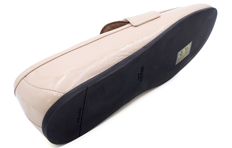 (W) Prada Patent Leather Flat 'Nude' 圖 5