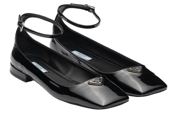 Lookbook (W) Prada Ballerine in Pelle Verniciata con Fibbia Fashion ''Nere'' 1F036N_069_F0002_F_010