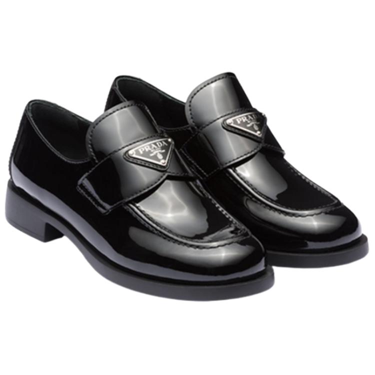 Lookbook (W) 普拉达黑色漆皮乐福鞋 1D168N_069_F0002_F_025