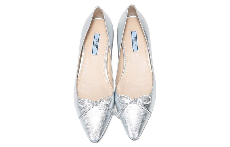 Shop (W) Ballerine Prada in Pelle Verniciata a Punta ''Argento'' 1F599L_3KGD_F0118_F_012