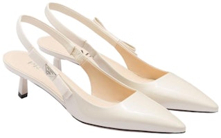 (W) 프라다 리본 포인트 토 스틸레토 페이턴트 가죽 구두 1I190N_069_F0304_F_045 Lookbook (W) 프라다 리본 포인트 토 스틸레토 페이턴트 가죽 구두 1I190N_069_F0304_F_045