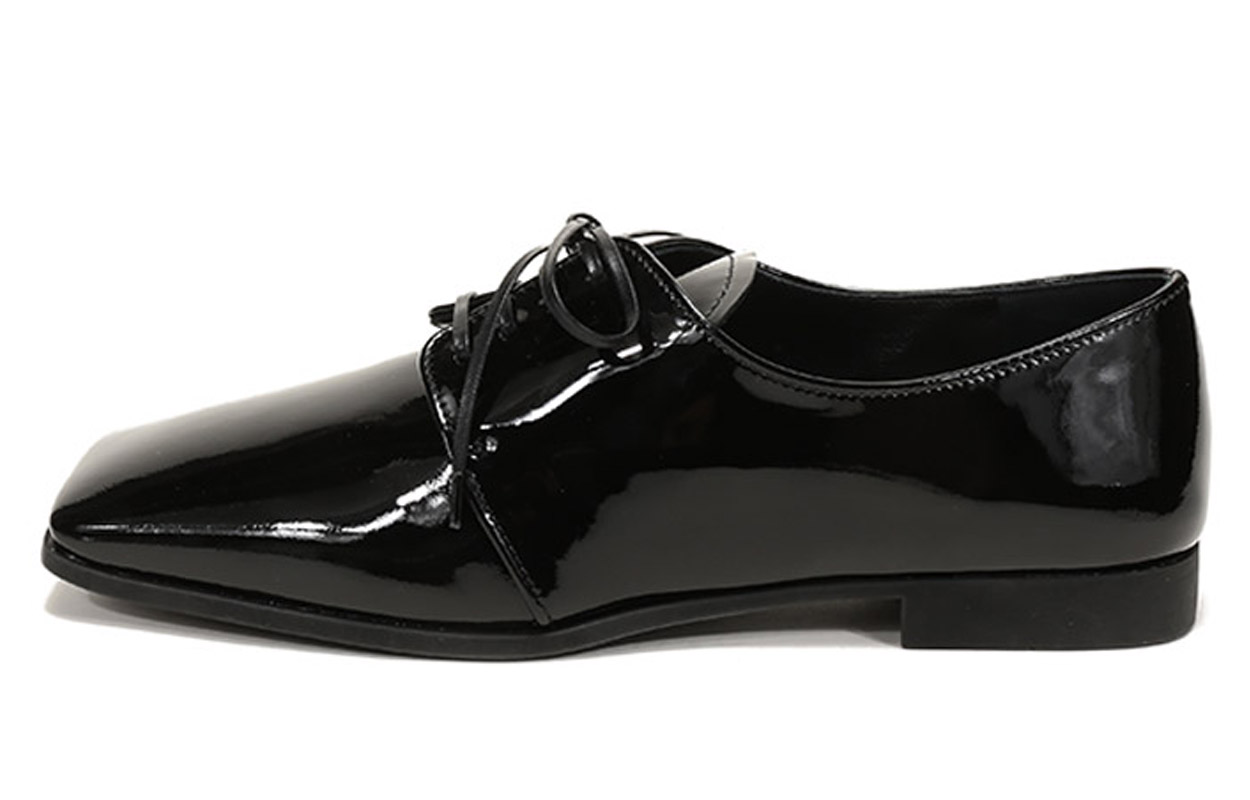 Buy (W) Zapatos Derby Prada de Charol con Cordones 'Negros'. 1E283M_069_F0002_F_010
