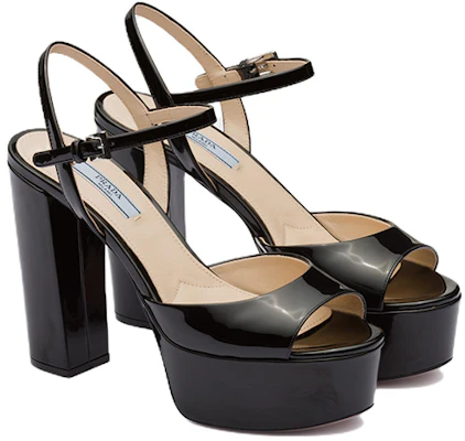 (W) Prada Platform Hoge Hakken Zwart ''Fashion Slide'' 1XP49B_069_F0002_F_115 Lookbook (W) Prada Platform Hoge Hakken Zwart ''Fashion Slide'' 1XP49B_069_F0002_F_115