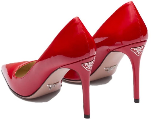 (W) Prada Kasut Tumit Tinggi Kulit Berkilat Hujung Runcing 'Merah' 1I166N_069_F0011_F_095 Shop (W) Prada Kasut Tumit Tinggi Kulit Berkilat Hujung Runcing 'Merah' 1I166N_069_F0011_F_095