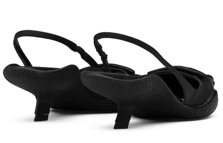 Shop (W) Prada Puntige Hoge Hakken ''Zwart'' 1I565M_W08_F0002_F_A045