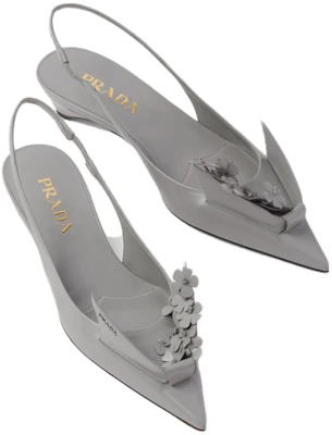 (W) Prada Slip-On a Punta ''Grigio Metallizzato'' 1I317N_055_F0424_F_025 Lookbook (W) Prada Slip-On a Punta ''Grigio Metallizzato'' 1I317N_055_F0424_F_025