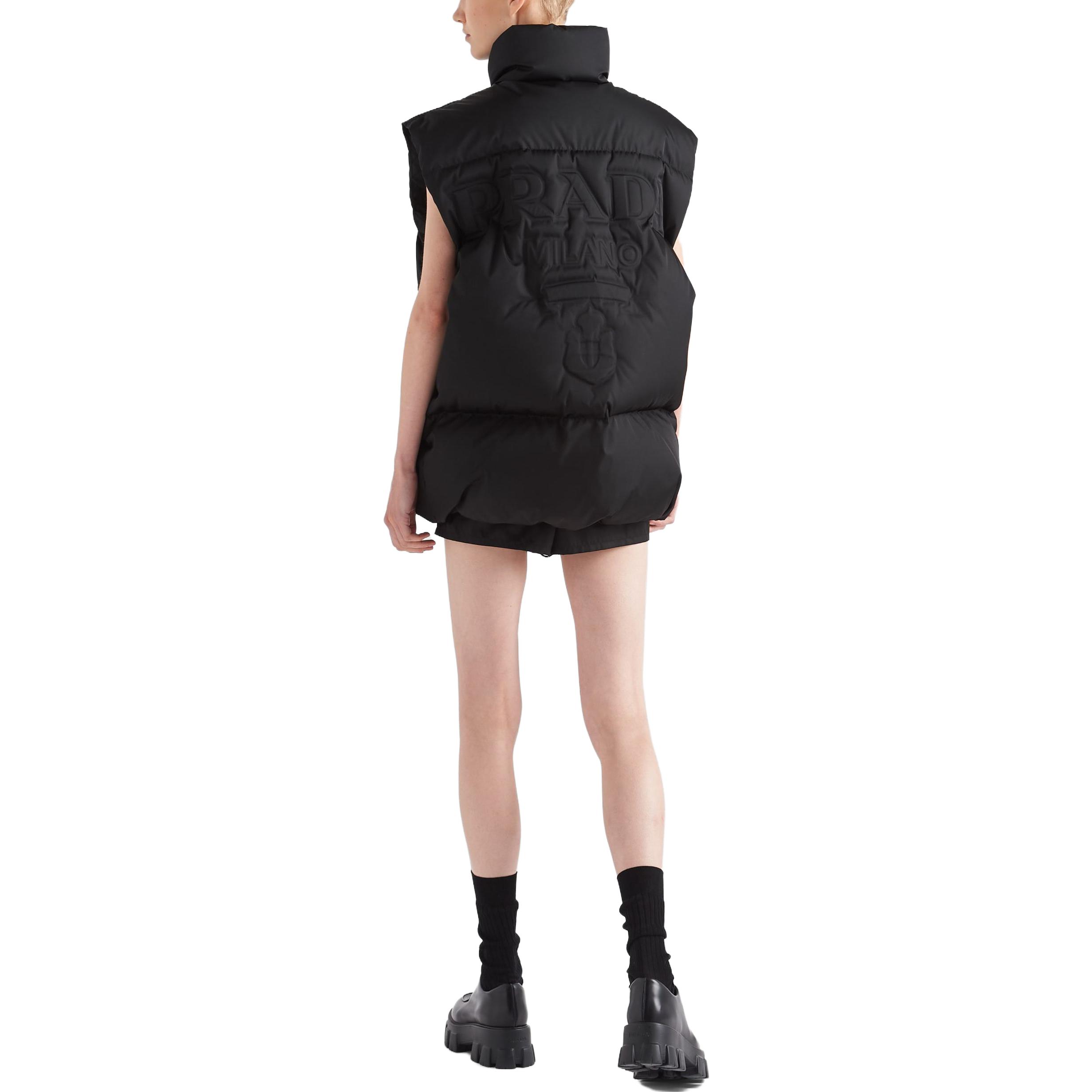 Shop (Women) PRADA Re-Nylon FW23  Black Quilted Logo Puffer Vest. 29Z130-1YXI-F0002-S-232