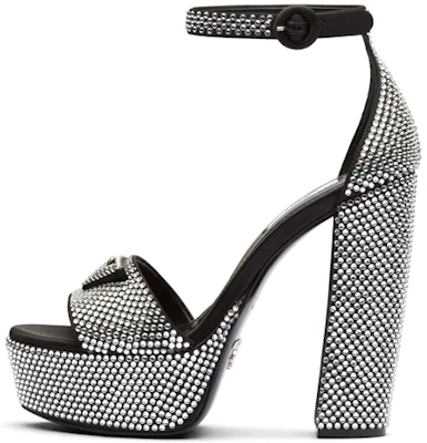 (W) Prada Satin Plateau Sandalen ''Crystal Zilver-Zwart'' 1XP53B_2AWL_F0T70_F_135 Buy (W) Prada Satin Plateau Sandalen ''Crystal Zilver-Zwart'' 1XP53B_2AWL_F0T70_F_135