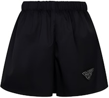 (Women) PRADA Sequin Embroidered Logo Nylon Casual Shorts Women Black. 22Z757-1WQ8-F0002-S-221 (Women) PRADA Sequin Embroidered Logo Nylon Casual Shorts Women Black. 22Z757-1WQ8-F0002-S-221