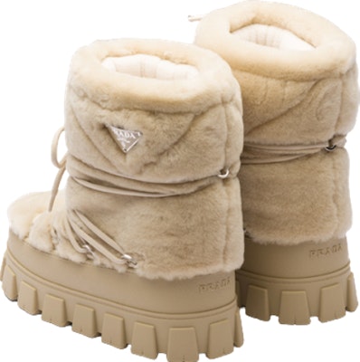 (W) Botas de Nieve Prada Beige con Suela Gruesa y Cordones de Piel de Oveja 1U032N_173_F0379_F_040 Lookbook (W) Botas de Nieve Prada Beige con Suela Gruesa y Cordones de Piel de Oveja 1U032N_173_F0379_F_040