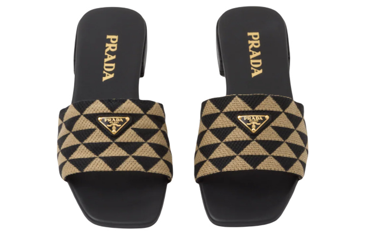 Shop (W) Prada Slip-On 'Corak Segitiga Beige' 1XX637_3LK6_F0Y30_F_010