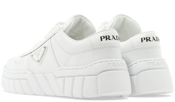 (W) Zapatos Prada de Napa Acolchada con Cordones 'Blancos'. 1E946M_3LJ6_F0009 Purchase (W) Zapatos Prada de Napa Acolchada con Cordones 'Blancos'. 1E946M_3LJ6_F0009