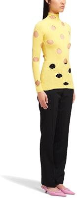 (W) 普拉达 SS21 黄色高领长袖镂空针织毛衣 P26401-1YRO-F065Y-S-211 Purchase (W) 普拉达 SS21 黄色高领长袖镂空针织毛衣 P26401-1YRO-F065Y-S-211