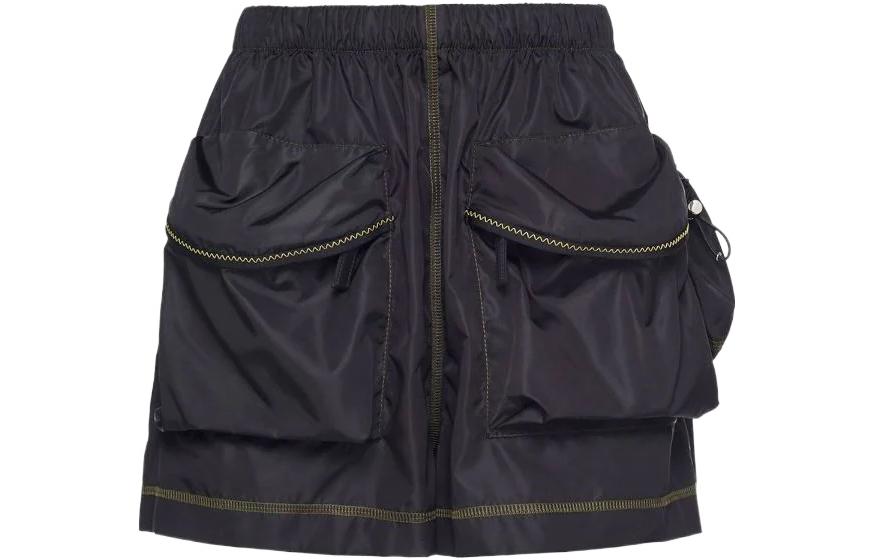 Order (W) PRADA SS22 Seluar Pendek Hitam Santai dengan Warna Padat & Beg Kecil. 22H865S2121WQ9-F0002