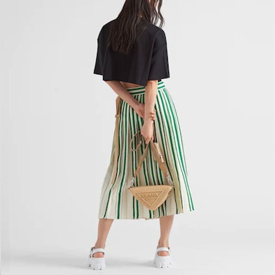 (W) プラダ SS22 ブラック ルーズフィット ポケットTEE 半袖 カジュアルシャツ 3560A-240-F0002-S-212 Shop (W) プラダ SS22 ブラック ルーズフィット ポケットTEE 半袖 カジュアルシャツ 3560A-240-F0002-S-212