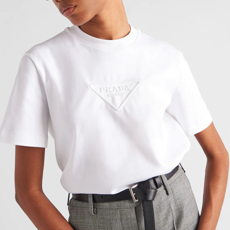 Purchase (Women) PRADA SS22  White Logo Patch Short-Sleeve T-Shirt. 35838-10YI-F0009-S-161