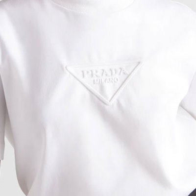 (Women) PRADA SS22 White Logo Patch Short-Sleeve T-Shirt. 35838-10YI-F0009-S-161 Details for (Women) PRADA SS22 White Logo Patch Short-Sleeve T-Shirt. 35838-10YI-F0009-S-161