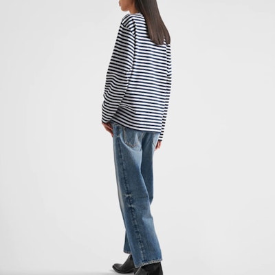 (Women) PRADA SS23 Striped Logo Print Long Sleeve T-Shirt Blue White 34642-12T2-F022X-S-231 Shop (Women) PRADA SS23 Striped Logo Print Long Sleeve T-Shirt Blue White 34642-12T2-F022X-S-231