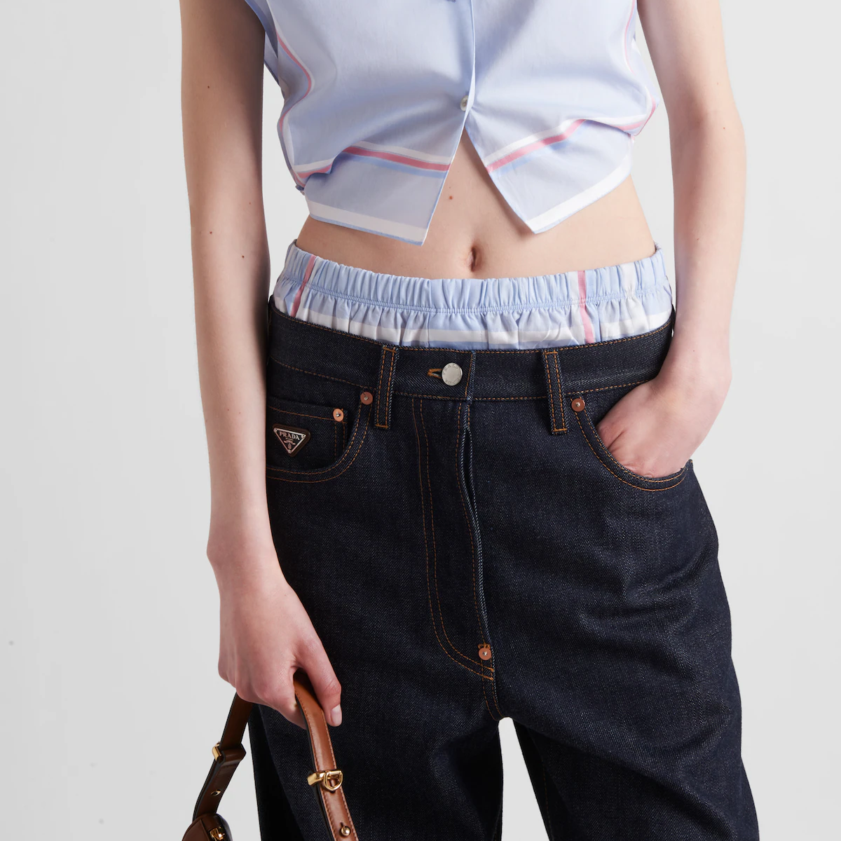 Purchase (Women) PRADA SS24  Loose Straight-Leg Denim Jeans with Zip Pocket Blue. GFP515-15C8-F0008-S-LMO