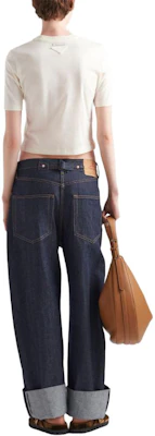 (W) PRADA SS24 Kaos Putih Logo Crewneck Lengan Pendek dengan Motif. 3549B-15D3-F0XPE-S-OOO Shop (W) PRADA SS24 Kaos Putih Logo Crewneck Lengan Pendek dengan Motif. 3549B-15D3-F0XPE-S-OOO