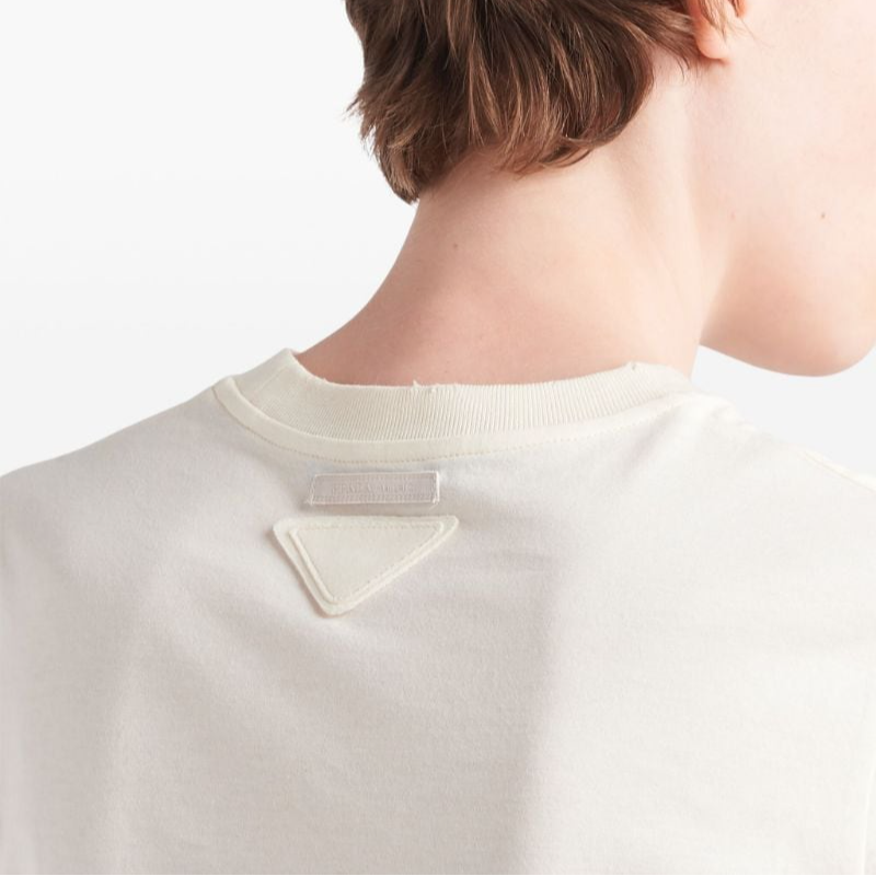 Purchase (W) PRADA SS24 Kaos Putih Logo Crewneck Lengan Pendek dengan Motif. 3549B-15D3-F0XPE-S-OOO