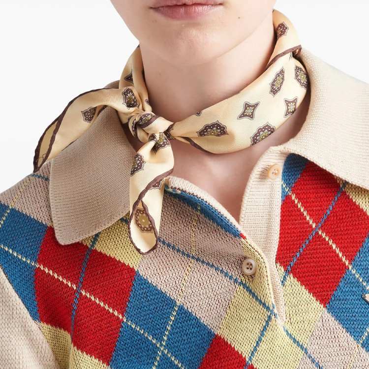 (Women) PRADA SS24  Triangle Enamel Logo Long Sleeve Sweater Multi-Color. P24G2Z-15I3-F0036-S-OOO 圖 6