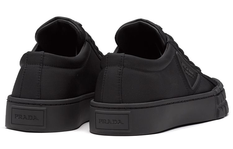 Purchase Prada Wheel 再生尼龍華達呢運動時尚板鞋 女款 黑色