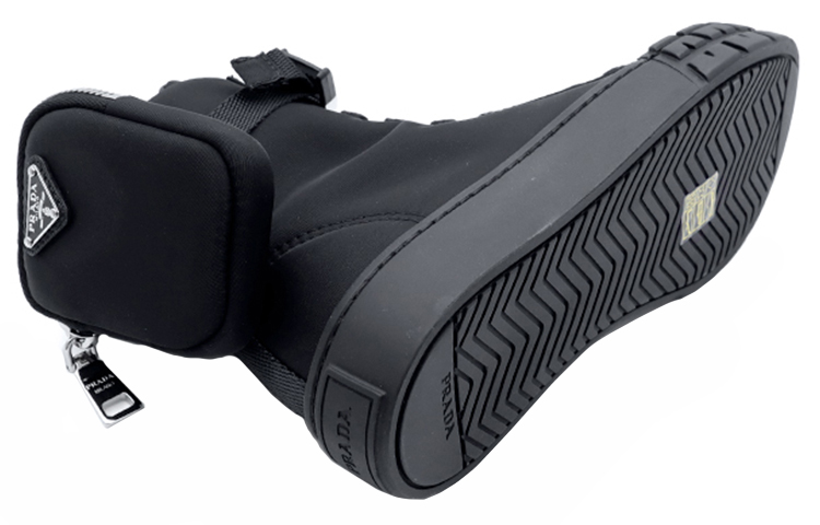 Purchase （女性）Prada Wheel 再生尼龍高筒運動鞋 '黑色' 1T551M-3LFV-F0002