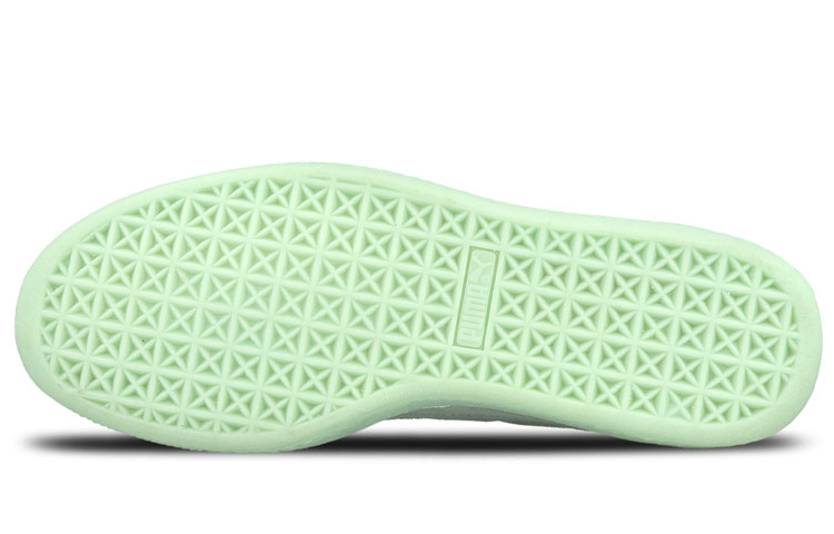 Shop (W) Puma Suede Classic Mono Iced 'Hijau' Sneakers 362101-02