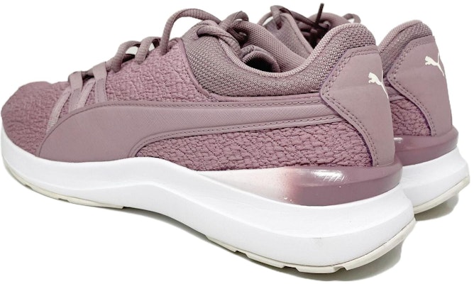 (W) Puma Adela 'Unggu Keselesaan' 370206-03 Lookbook (W) Puma Adela 'Unggu Keselesaan' 370206-03