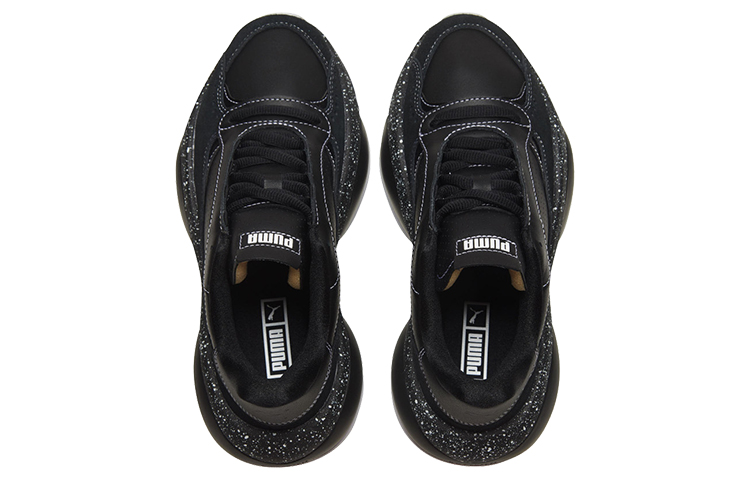 Shop (W) Puma Alteration Perf Sneakers Nero 374552-02