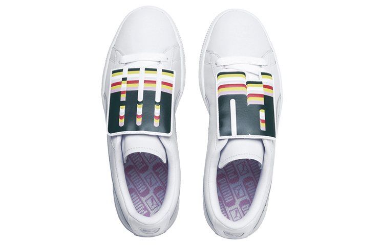 Lookbook (W) Kasut Kasual Puma Basket Badge Putih 369183-01