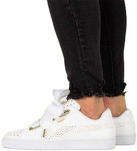 (W) Puma Basket Heart Ath Lux Putih 366728-01 Sizing (W) Puma Basket Heart Ath Lux Putih 366728-01