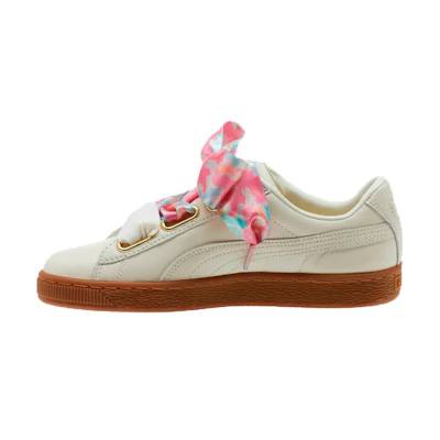 (W) Puma Basket 'Heart Wonderland - Marshmallow'