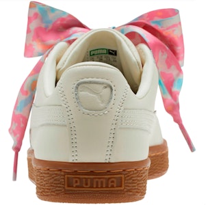 (W) Puma Basket Heart Wonderland Sepatu Wanita 369646-02 Shop (W) Puma Basket Heart Wonderland Sepatu Wanita 369646-02