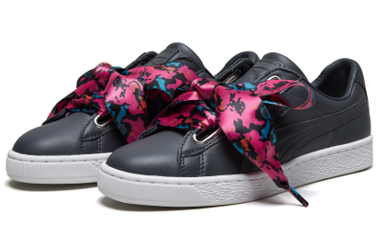 Lookbook (Women) Puma Basket Heart Wonderland 'Black Pink' 369646-01
